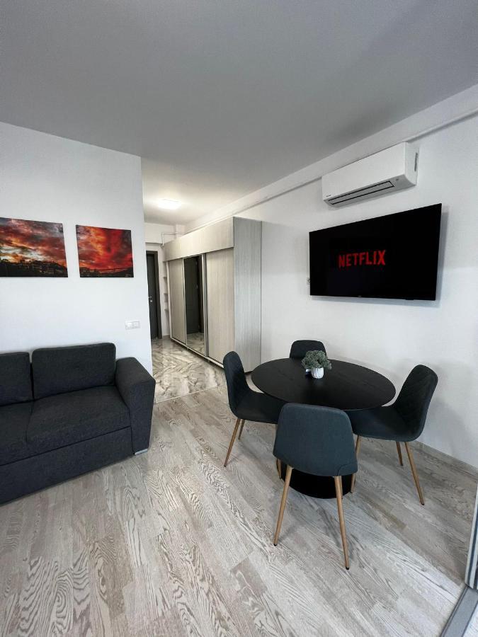 Cozy Apartments - City Center Яссы Экстерьер фото