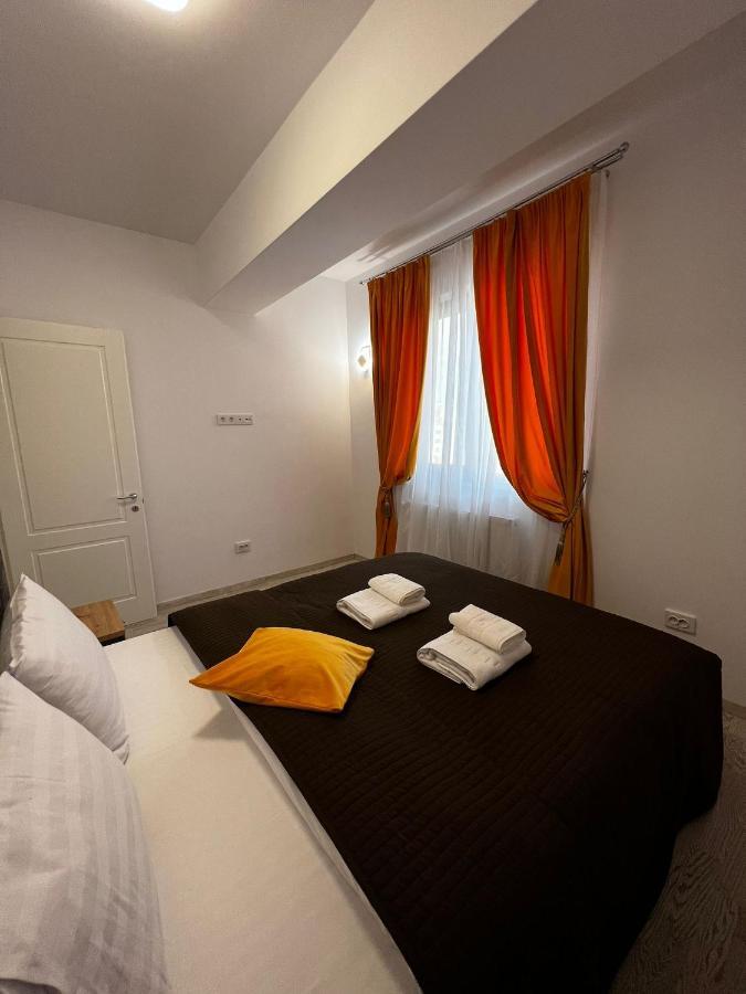 Cozy Apartments - City Center Яссы Экстерьер фото