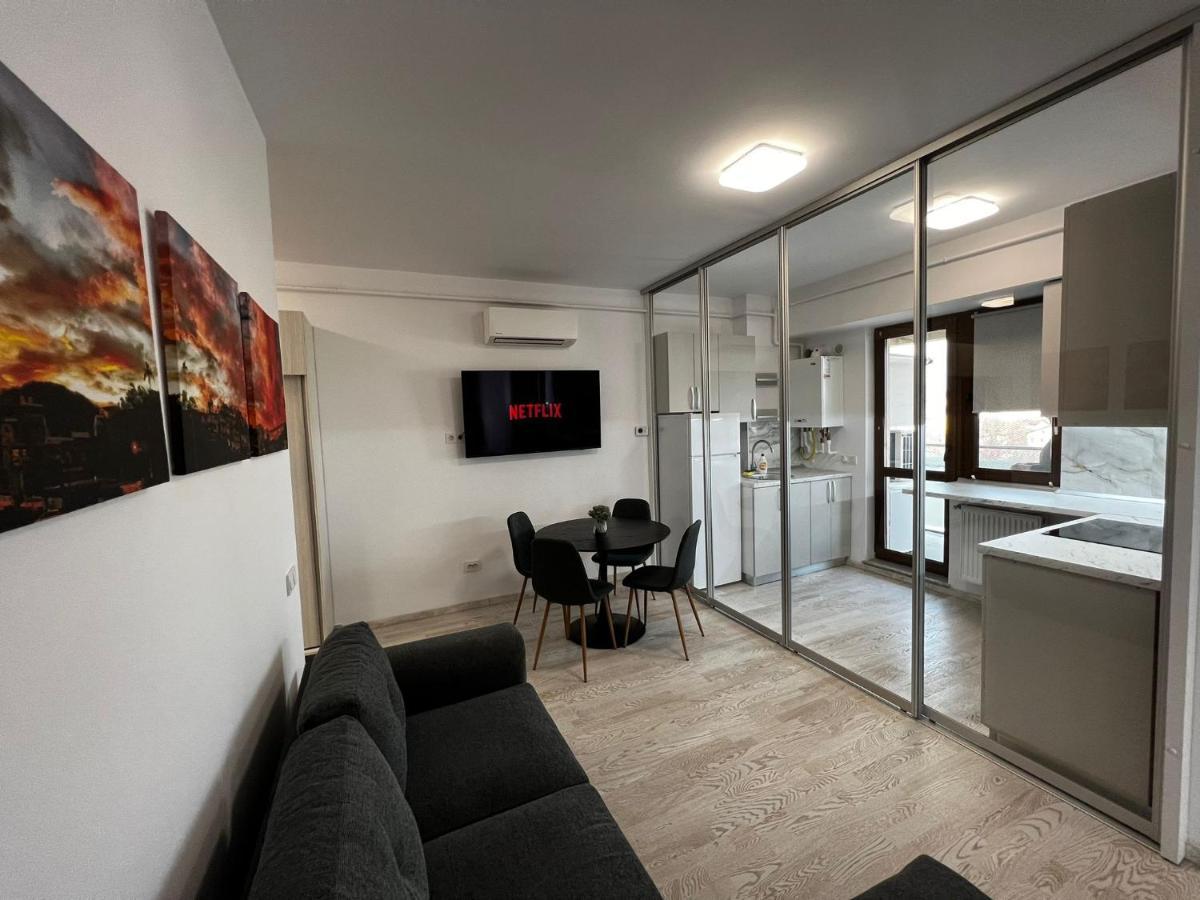 Cozy Apartments - City Center Яссы Экстерьер фото