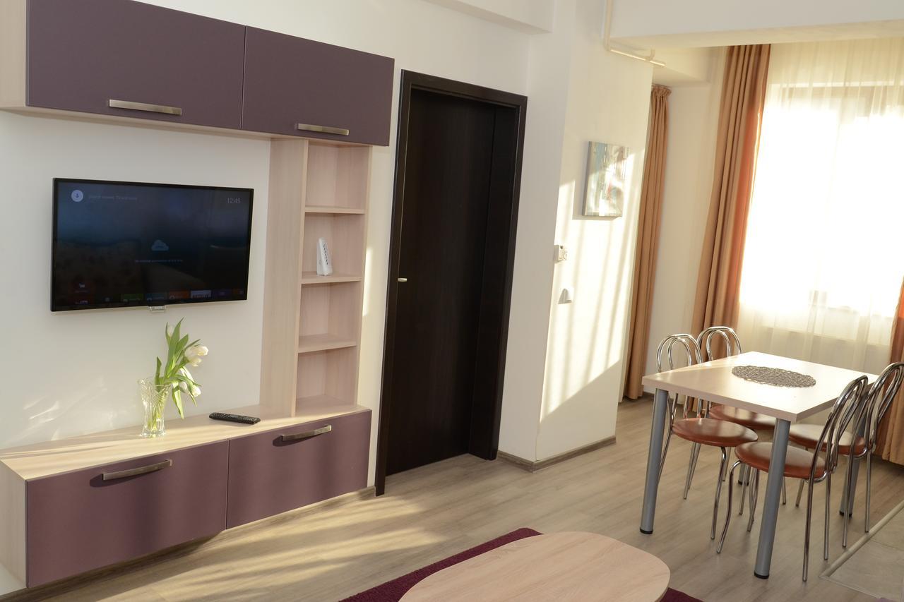 Cozy Apartments - City Center Яссы Экстерьер фото