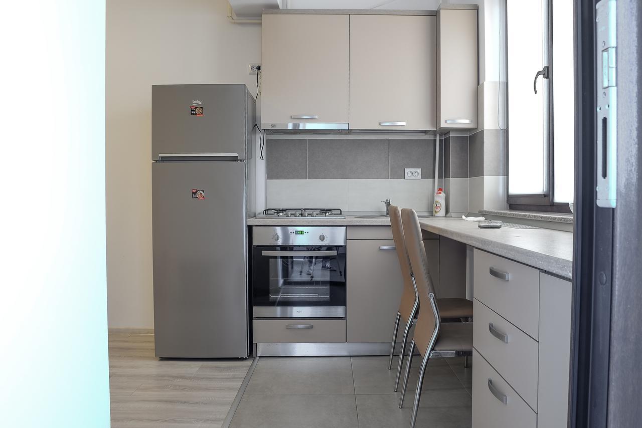 Cozy Apartments - City Center Яссы Экстерьер фото