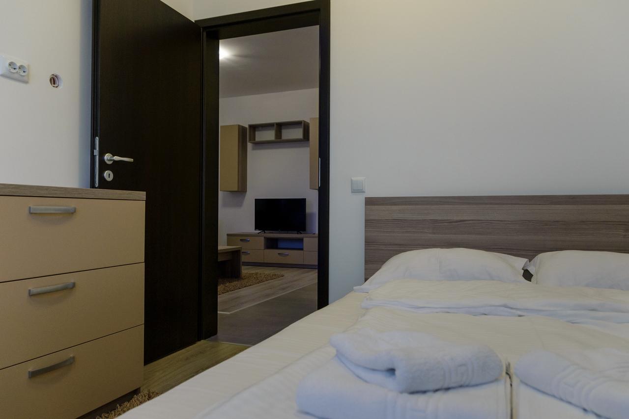Cozy Apartments - City Center Яссы Экстерьер фото
