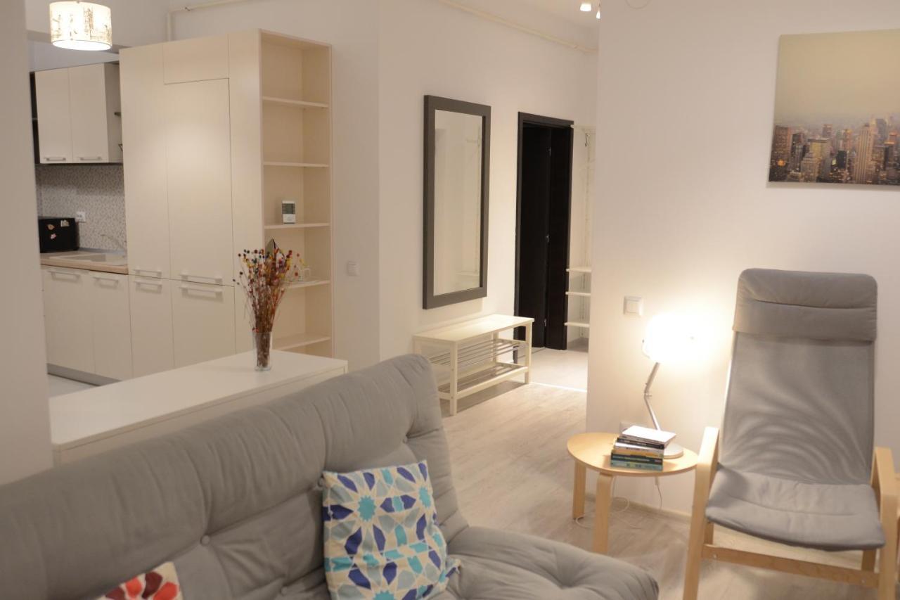 Cozy Apartments - City Center Яссы Экстерьер фото
