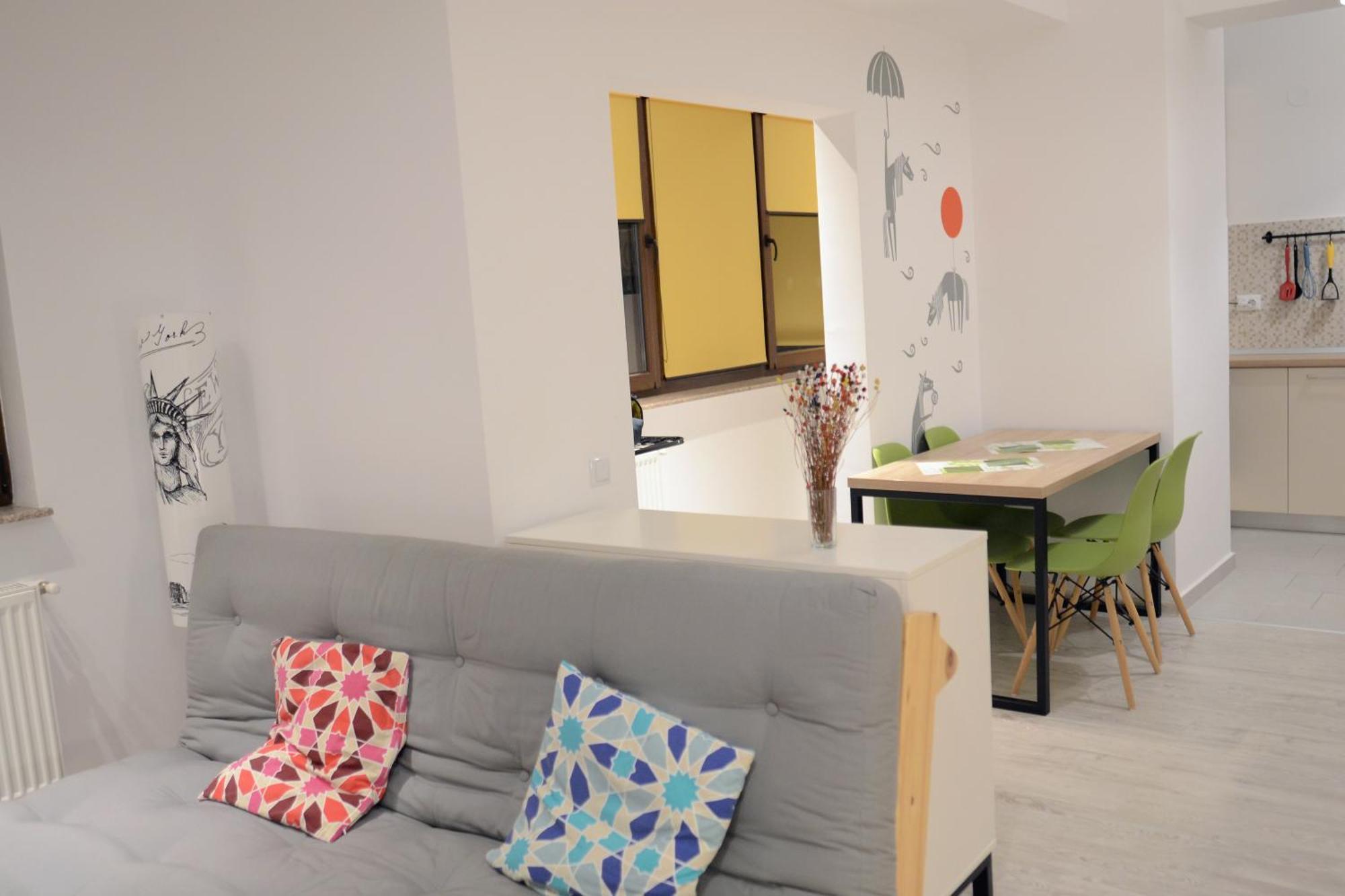 Cozy Apartments - City Center Яссы Экстерьер фото